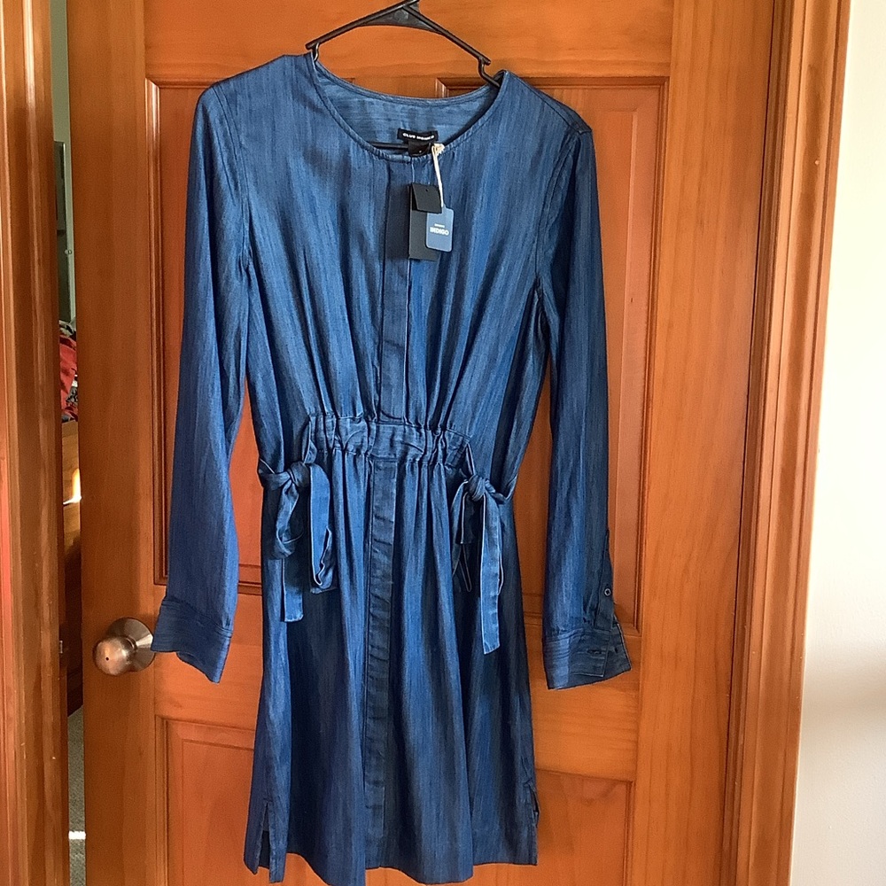 Club Monaco denim dress NWT size 0 $25